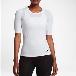 Nike Pro Hypercool top—never worn